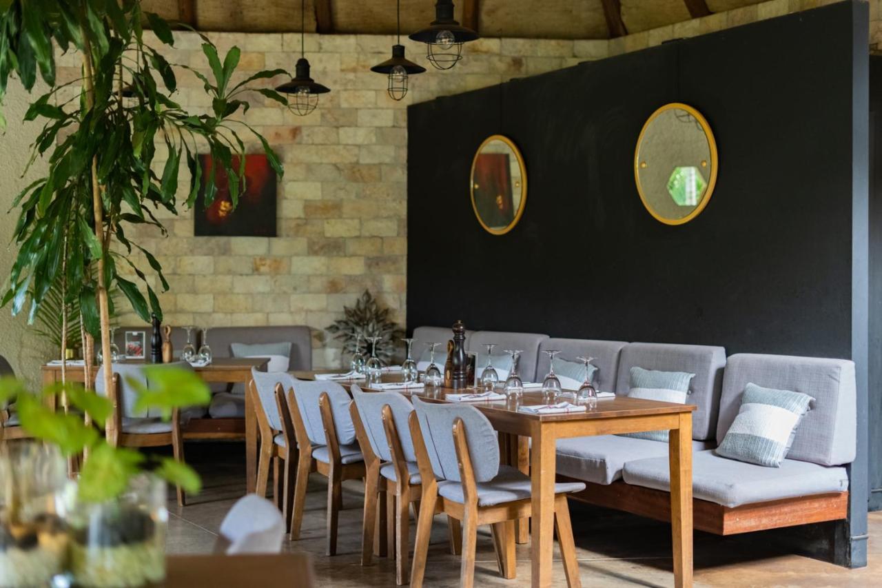 קמפאלה Le Petit Village Boutique Hotel & Spa מראה חיצוני תמונה
